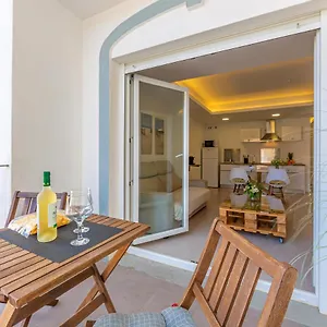  Apartment Centrico - Simplytarifa